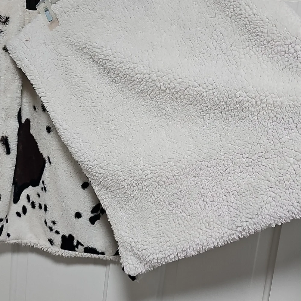 Print Fuzzy Faux Cowhide Pillow Covers